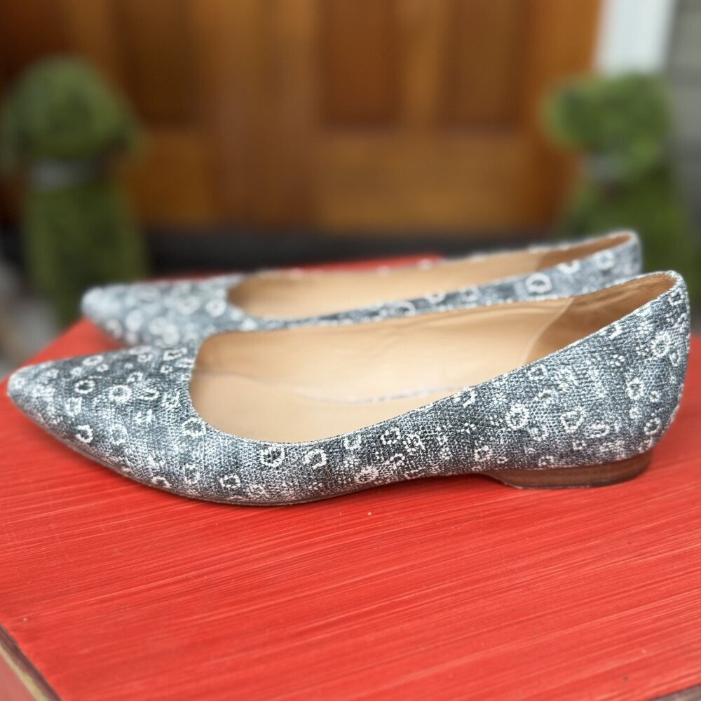 Cole Haan Pointed Toe Flats Size 8 Green Ivory Print - Picture 3 of 7
